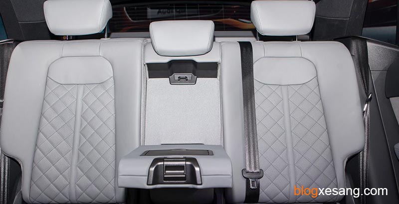 gia-xe-audi-q8-danh-gia-xe-audi-q8-9