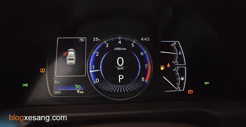 gia-xe-lexus-es-250-danh-gia-xe-lexus-es-250-14