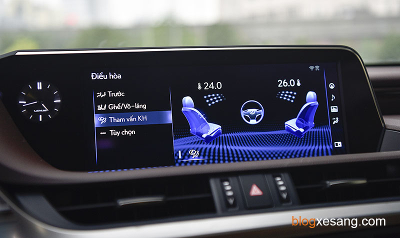 gia-xe-lexus-es-250-danh-gia-xe-lexus-es-250-15