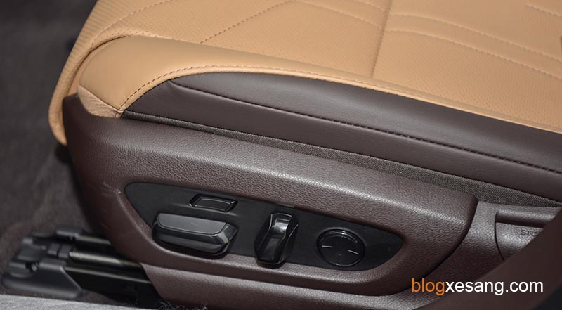 gia-xe-lexus-es-250-danh-gia-xe-lexus-es-250-19