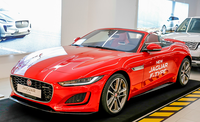 Xe Jaguar F-Type 2021